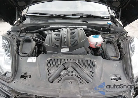 2018 Porsche Macan S from USA, damaged, VIN WP1AB2A54JLB34772